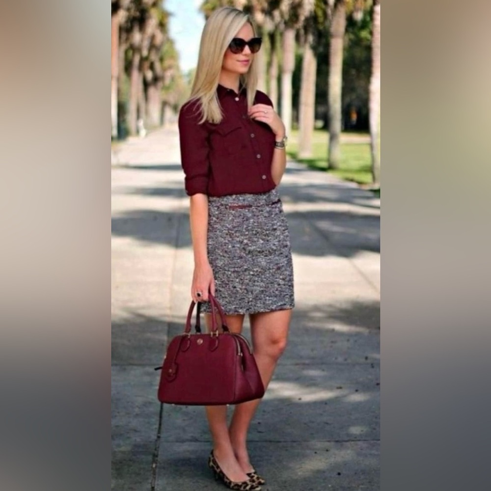 Ann Taylor LOFT A Line Mini Skirt